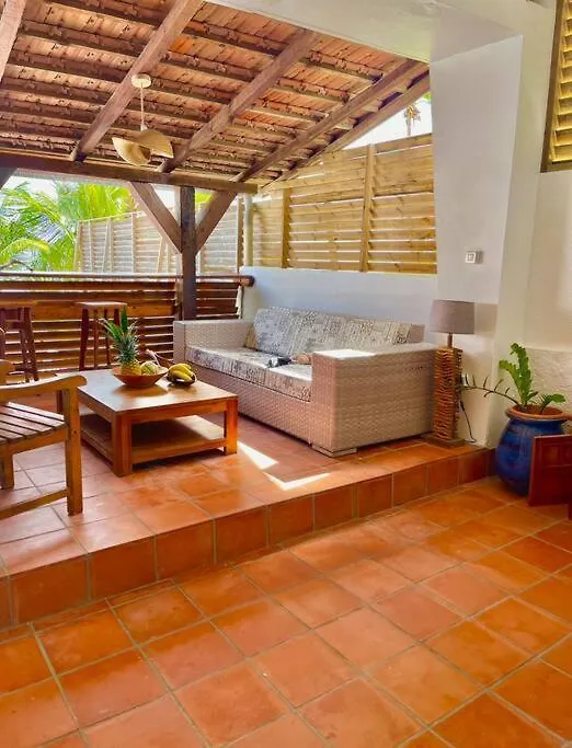 Holiday home Maison Marouka Sur La Plage Du Diamant Le Diamant